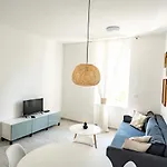 Valeria Louis Perfect Getaway - Great Location Center Apartamento
