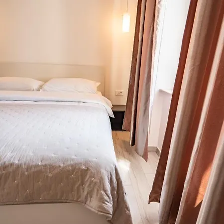 Valeria Louis Perfect Getaway - Great Location Center Сплит